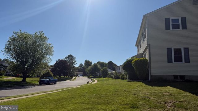 6409 CLIFTON FORGE CIR, Catonsville, MD 21228