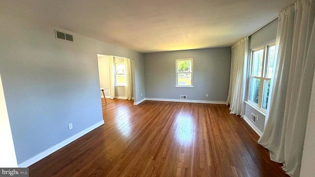 6409 CLIFTON FORGE CIR, Catonsville, MD 21228