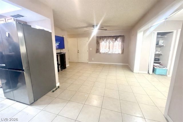 3469 Villa Knolls South Drive, Las Vegas, NV 89120