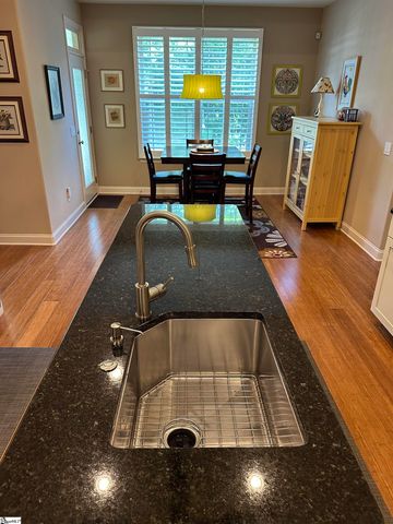 933 Benchmark Drive, Wellford, SC 29385
