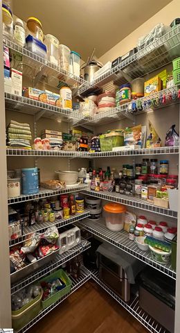 933 Benchmark Drive, Wellford, SC 29385