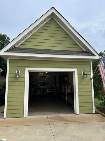 933 Benchmark Drive, Wellford, SC 29385