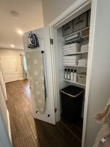 730 NW 4th Ave 3, Fort Lauderdale, FL 33311