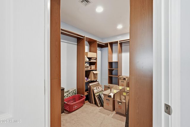 3223 E WELDON Avenue, Phoenix, AZ 85018