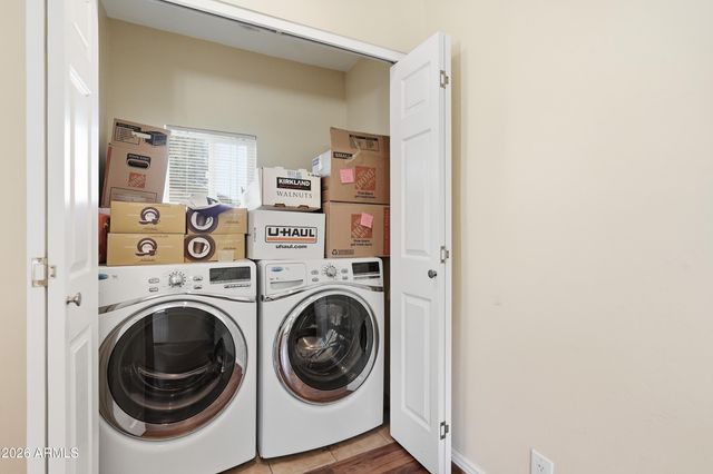 3223 E WELDON Avenue, Phoenix, AZ 85018