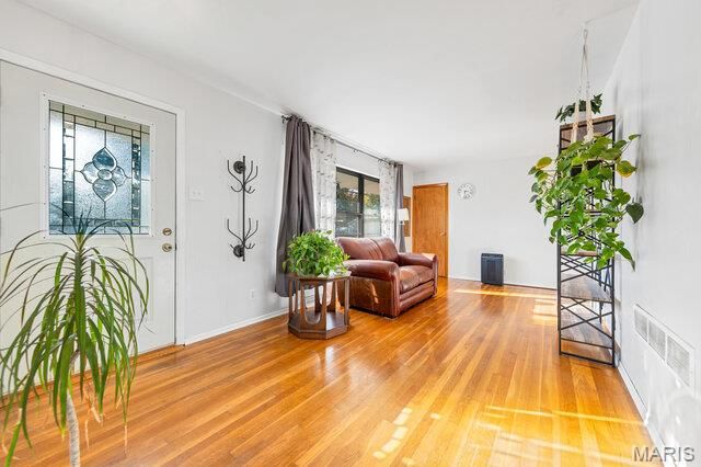 1734 Beverly Drive, St Charles, MO 63303