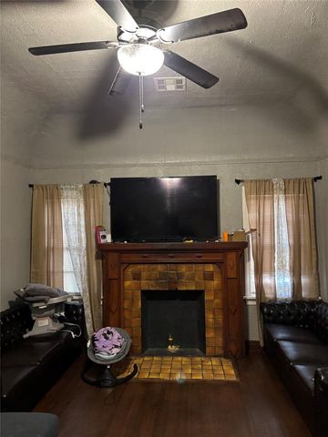 2541 NW 11th Street 2, Oklahoma City, OK 73107