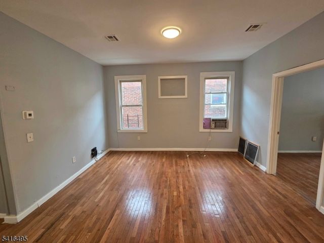 407 S 15Th St, Newark City, NJ 07103