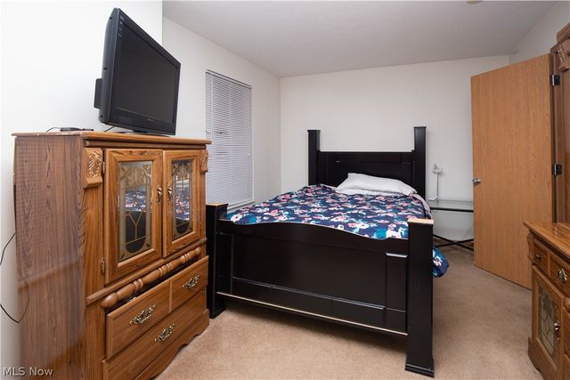 2343 18th Street SW, Akron, OH 44314