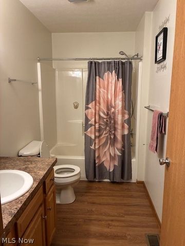 2343 18th Street SW, Akron, OH 44314