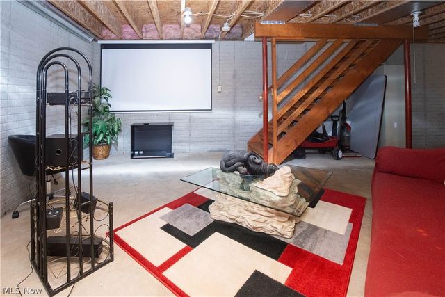 2343 18th Street SW, Akron, OH 44314