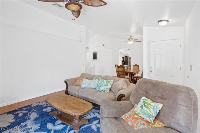 899 Hornbeak Court, Las Vegas, NV 89123