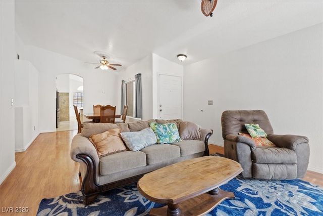 899 Hornbeak Court, Las Vegas, NV 89123