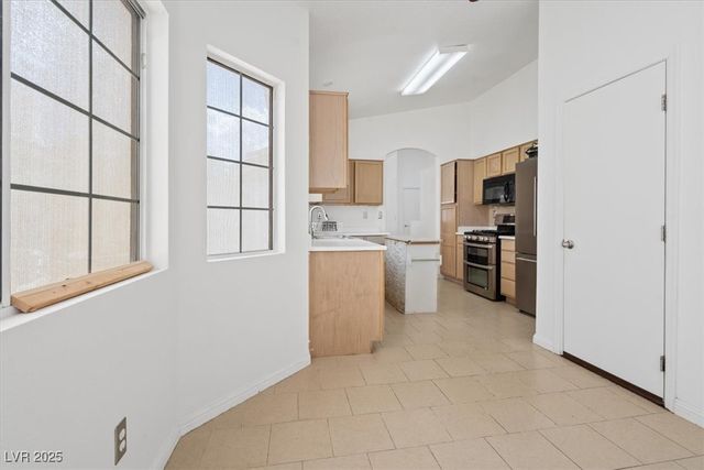 899 Hornbeak Court, Las Vegas, NV 89123