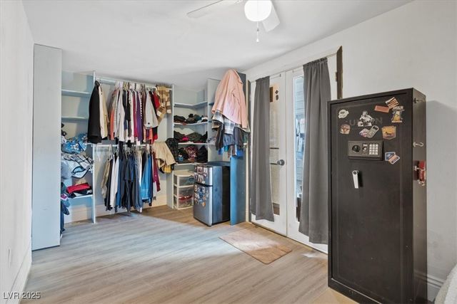 899 Hornbeak Court, Las Vegas, NV 89123