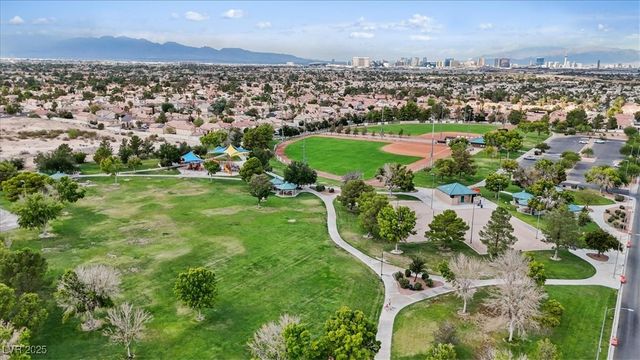 899 Hornbeak Court, Las Vegas, NV 89123