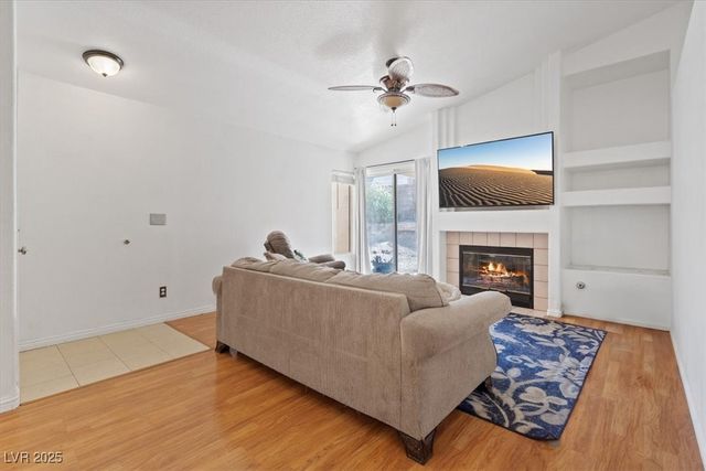 899 Hornbeak Court, Las Vegas, NV 89123