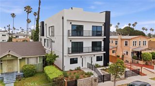 1430 S Cloverdale Avenue, Los Angeles, CA 90019
