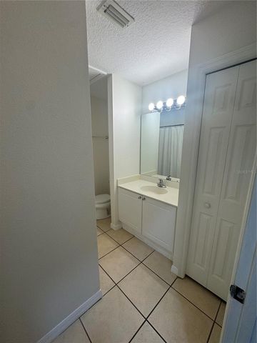 2880 CLUB CORTILE CIRCLE B, Kissimmee, FL 34746