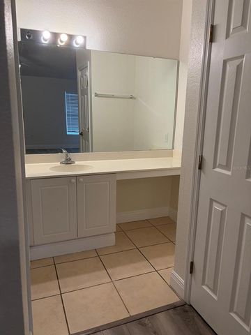 2880 CLUB CORTILE CIRCLE B, Kissimmee, FL 34746