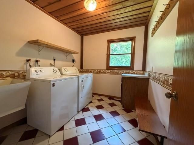 5880 Crocus Lane, Eau Claire, WI 54701