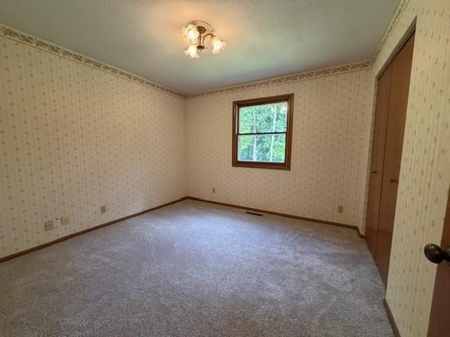 5880 Crocus Lane, Eau Claire, WI 54701