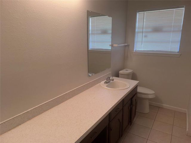 425 Meadow Lake Drive, Edmond, OK 73003