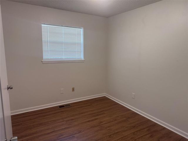 425 Meadow Lake Drive, Edmond, OK 73003
