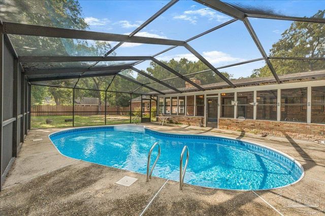 4660 Francisco Rd, Pensacola, FL 32504