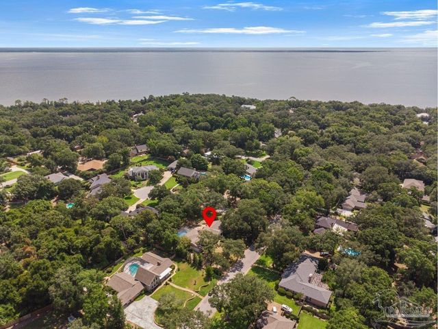 4660 Francisco Rd, Pensacola, FL 32504