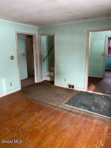 40 Killean Park, Colonie, NY 12205