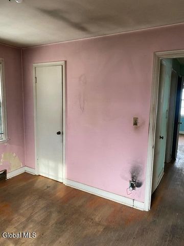 40 Killean Park, Colonie, NY 12205