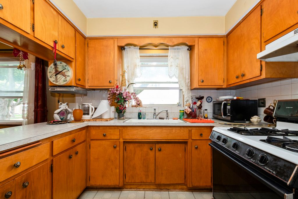 4601 S Komensky Avenue, Chicago, IL 60632 — photo 2