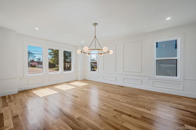 31 Libby Avenue, Hicksville, NY 11801
