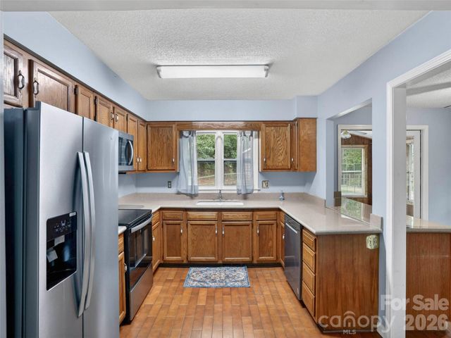 743 Kyles Creek Road, Hendersonville, NC 28792