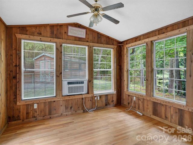 743 Kyles Creek Road, Hendersonville, NC 28792