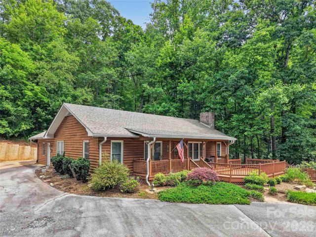 743 Kyles Creek Road, Hendersonville, NC 28792