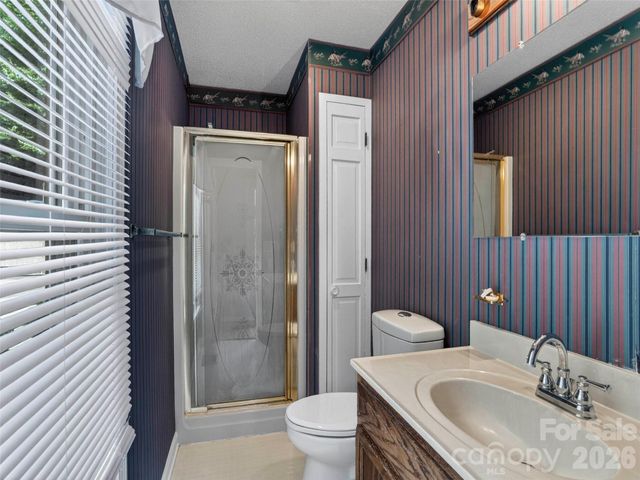 743 Kyles Creek Road, Hendersonville, NC 28792