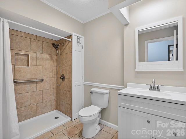 743 Kyles Creek Road, Hendersonville, NC 28792
