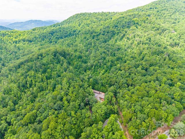 743 Kyles Creek Road, Hendersonville, NC 28792