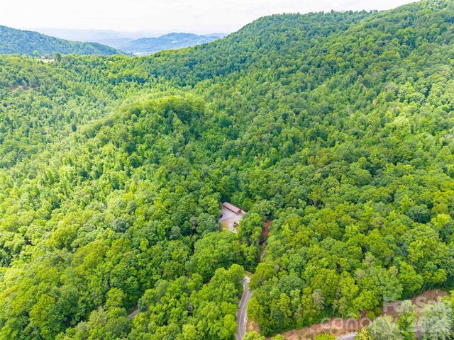 743 Kyles Creek Road, Hendersonville, NC 28792