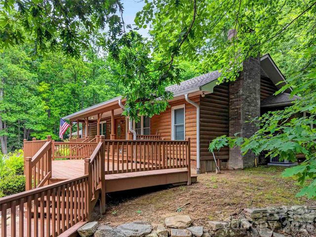 743 Kyles Creek Road, Hendersonville, NC 28792
