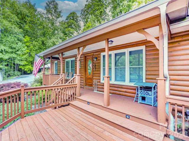 743 Kyles Creek Road, Hendersonville, NC 28792