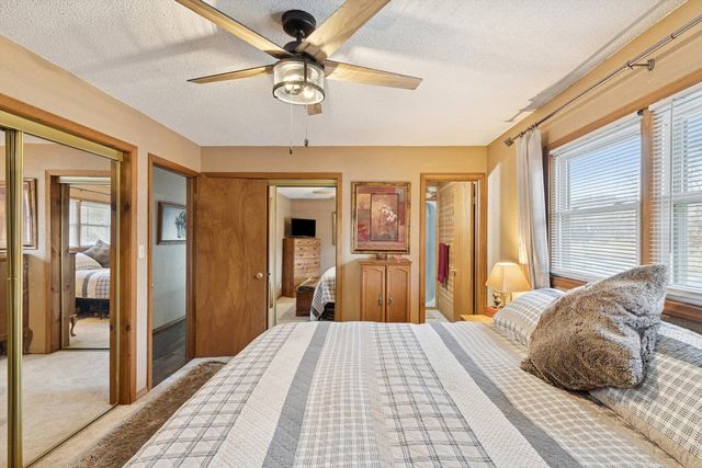 5430 Holly Road, Fulton, IL 61252