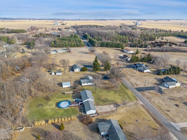 5430 Holly Road, Fulton, IL 61252