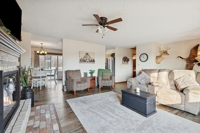 5430 Holly Road, Fulton, IL 61252