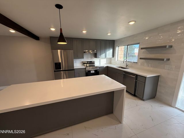 497 Smithridge Park, Reno, NV 89502