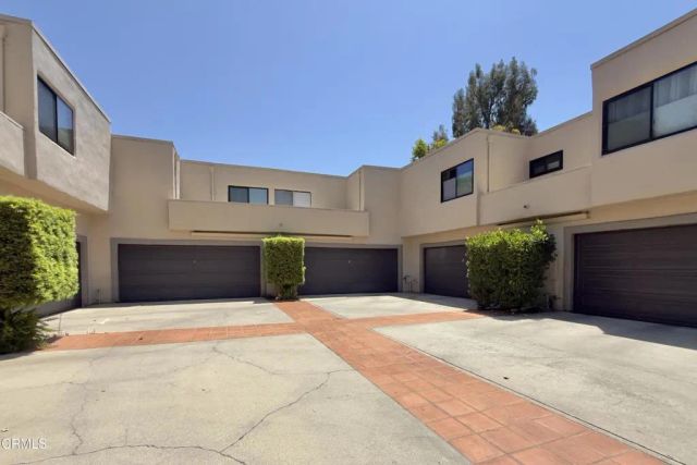 211 N Carillo Road E, Ojai, CA 93023