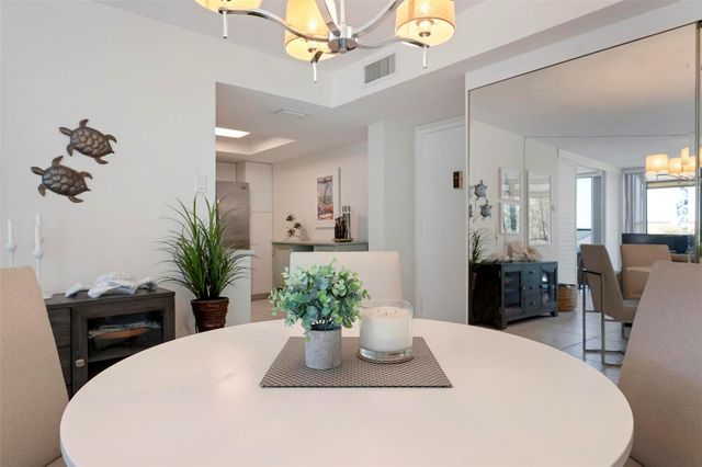 612 BIRD BAY DRIVE S 313, Venice, FL 34285