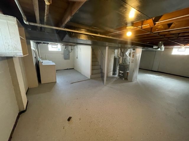 17943 Ridgewood Avenue, Lansing, IL 60438